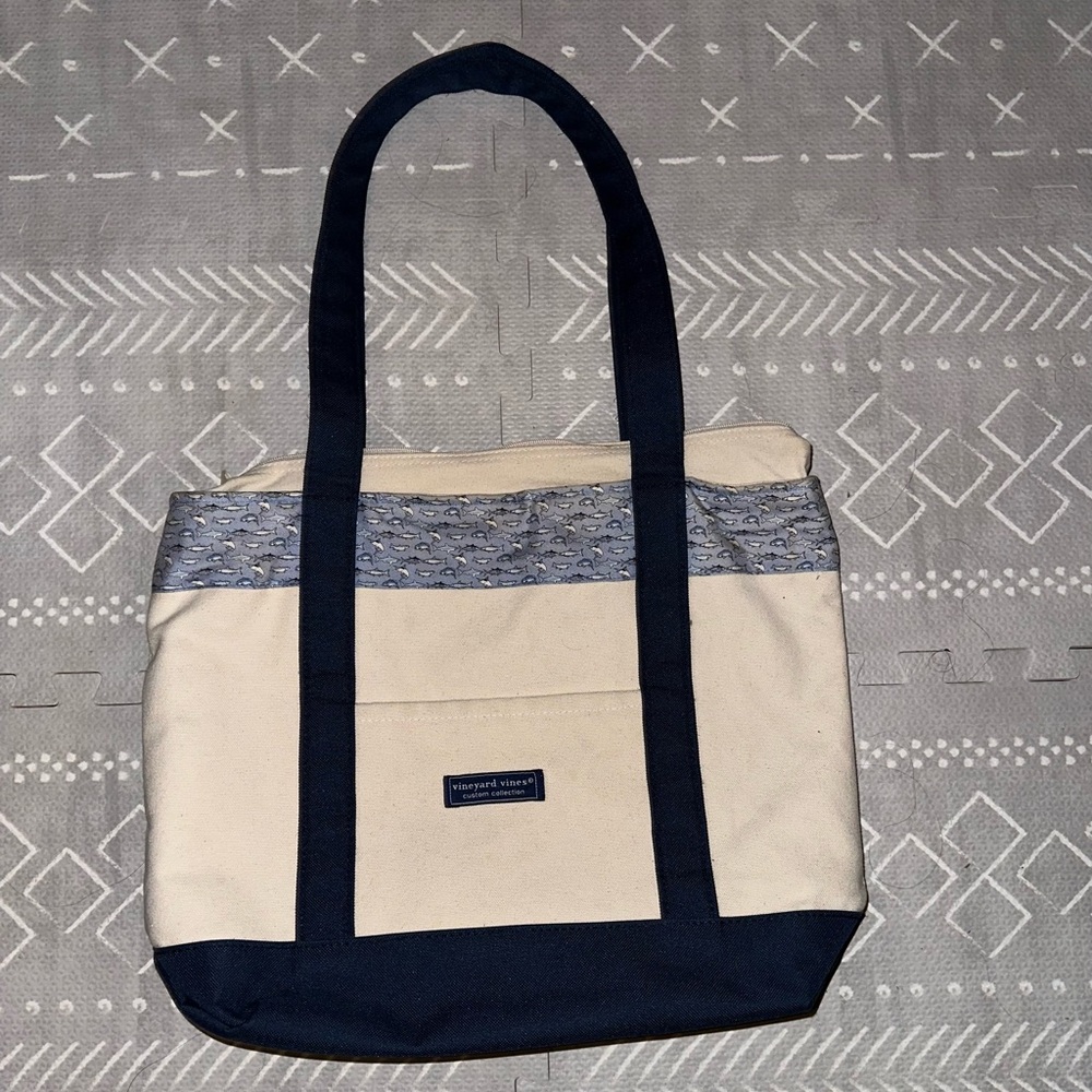 Vineyard Vines Custom Collection Tote Bag- Canvas and Navy with fish